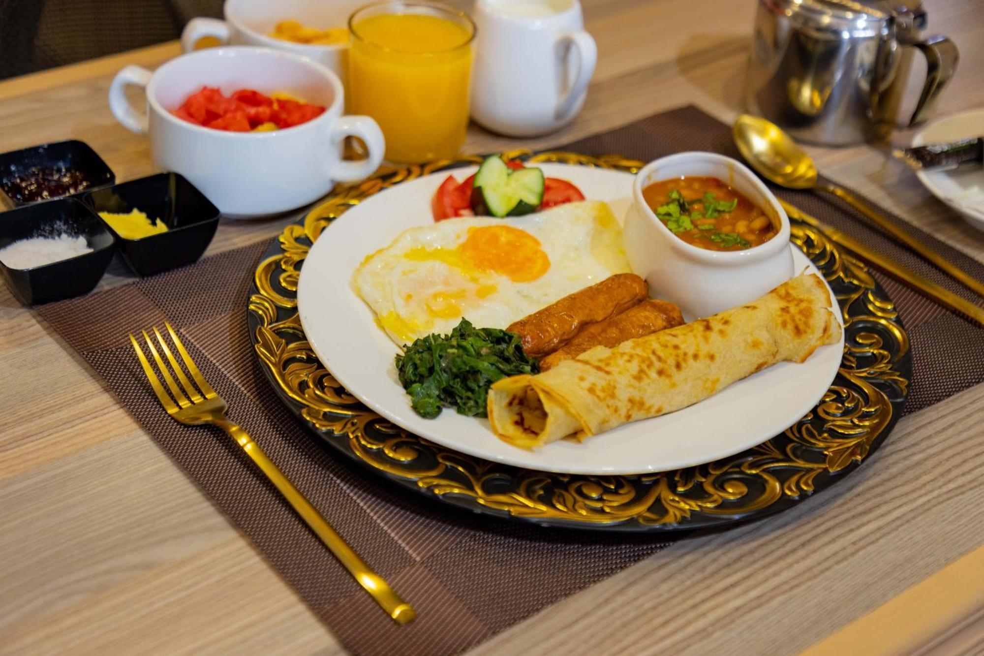 Raha Hotel & Suites Nairobi Exteriör bild