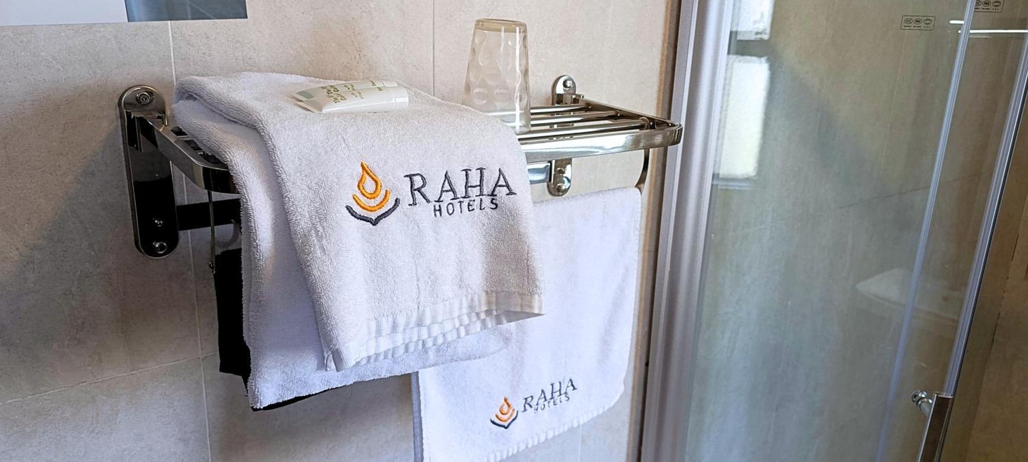 Raha Hotel & Suites Nairobi Exteriör bild